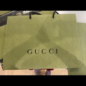 Gucci shopping bag